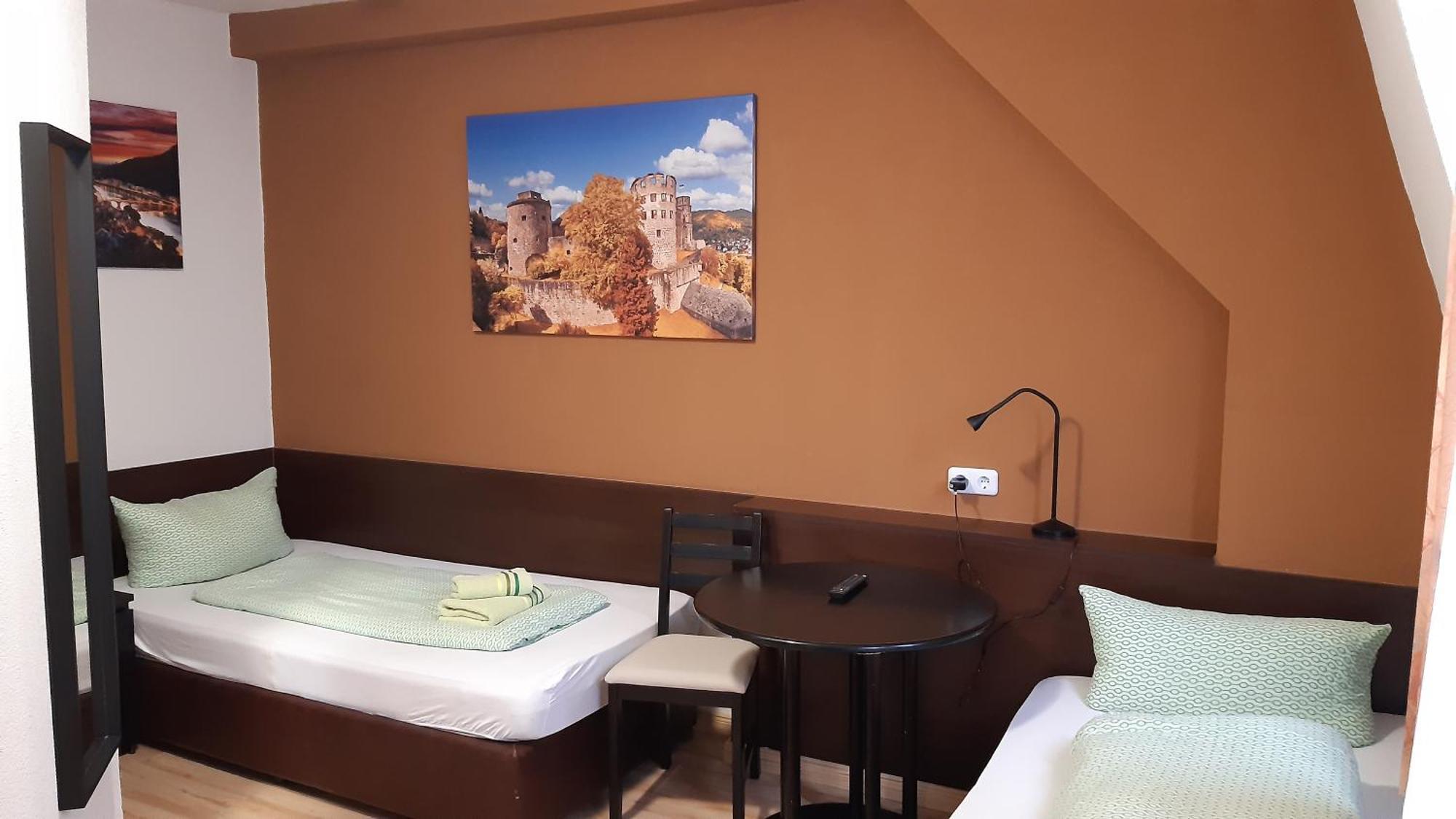 Gaestehaus Zu Herrenwiesen ハイデルベルク エクステリア 写真